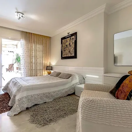 Del Duque 3mtdd0a Apartment